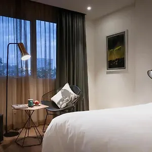 C Hotel- De Tham Bui Vien Walking Street Ho-Chi-Minh-Stadt