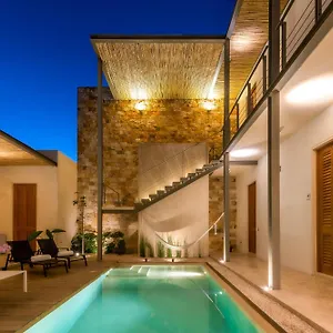villa-orquidea.hotelsmerida.org/